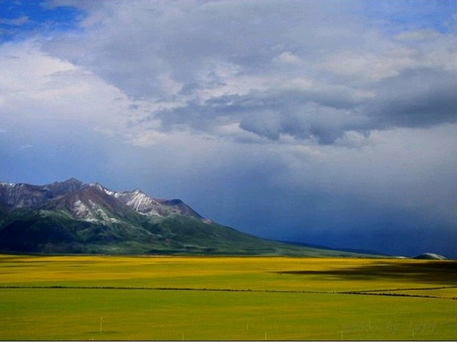 美丽的华锐扎西秀(谨此献给我可爱的家乡)